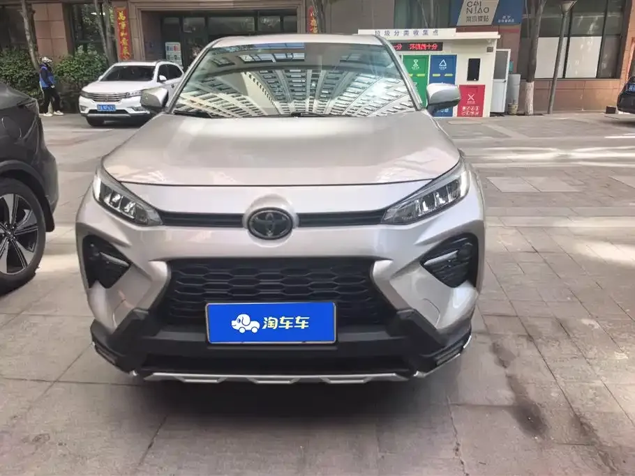 Toyota Wildlander — фото 2