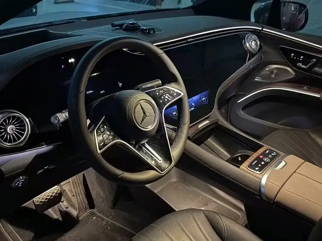 Mercedes-Benz EQS SUV 2023 из CN, фото 6