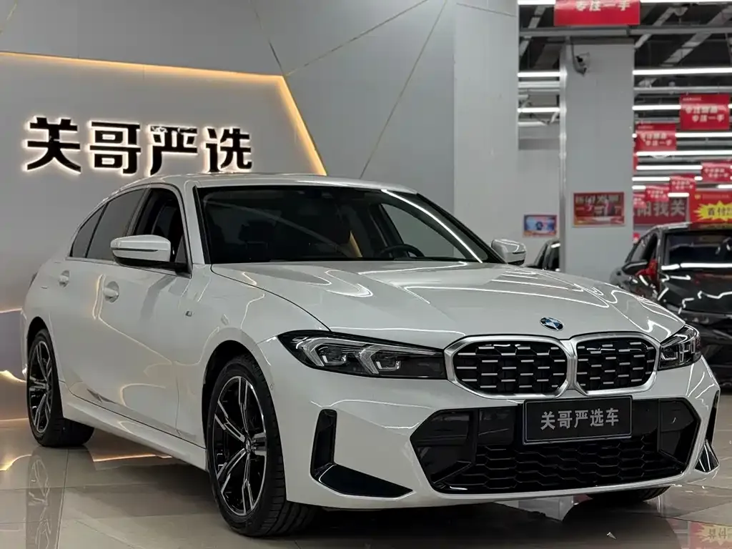 BMW 3 Series — фото 1