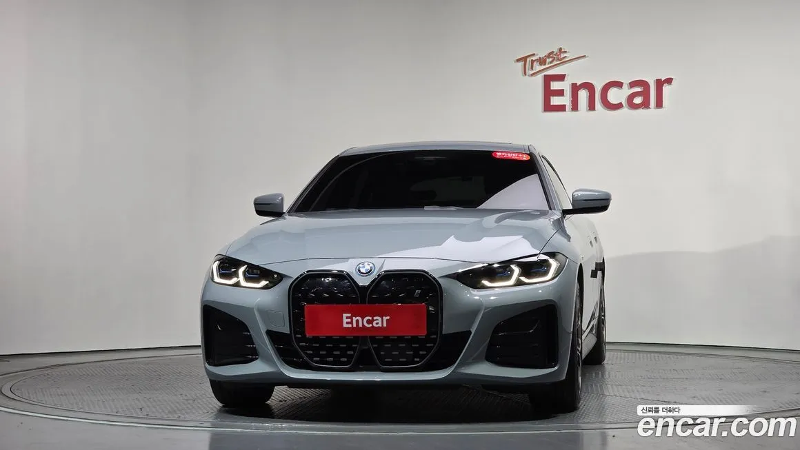 BMW i4 2023 из KR, фото 4