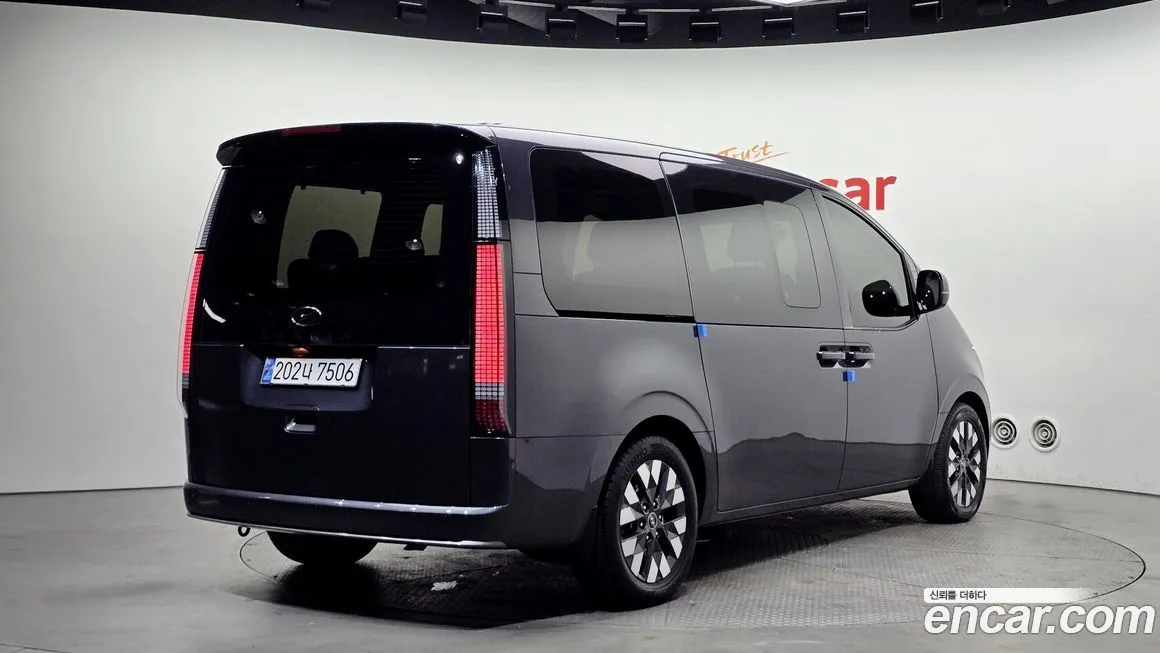 Hyundai Staria 2022 из KR, фото 9