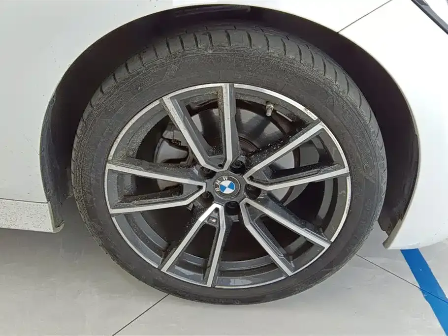 BMW 3 Series — фото 10