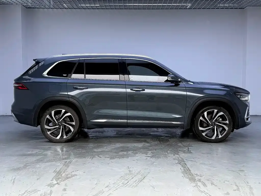 Geely Xingyue L — фото 10