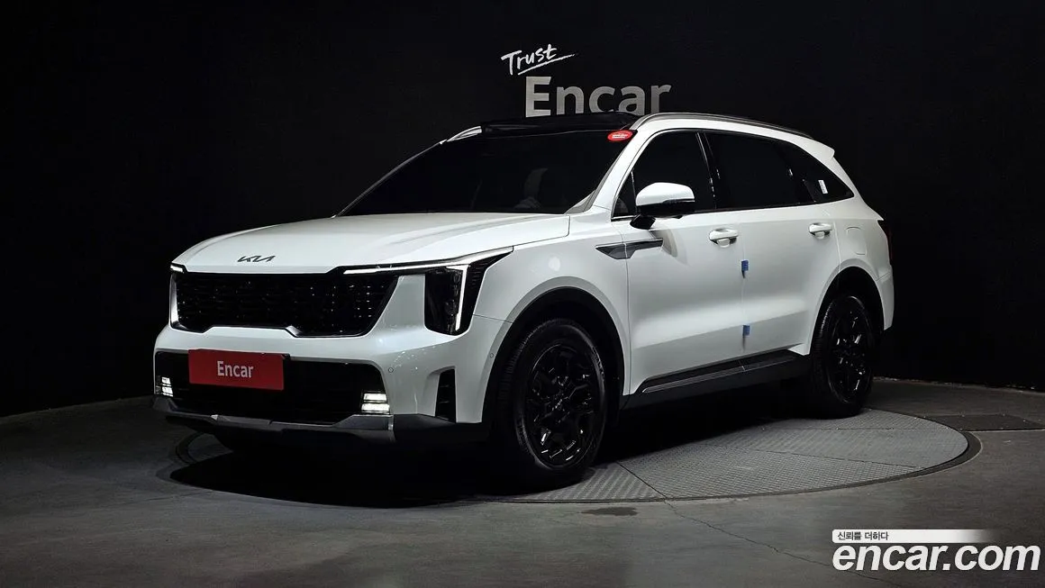 Kia Sorento — фото 1