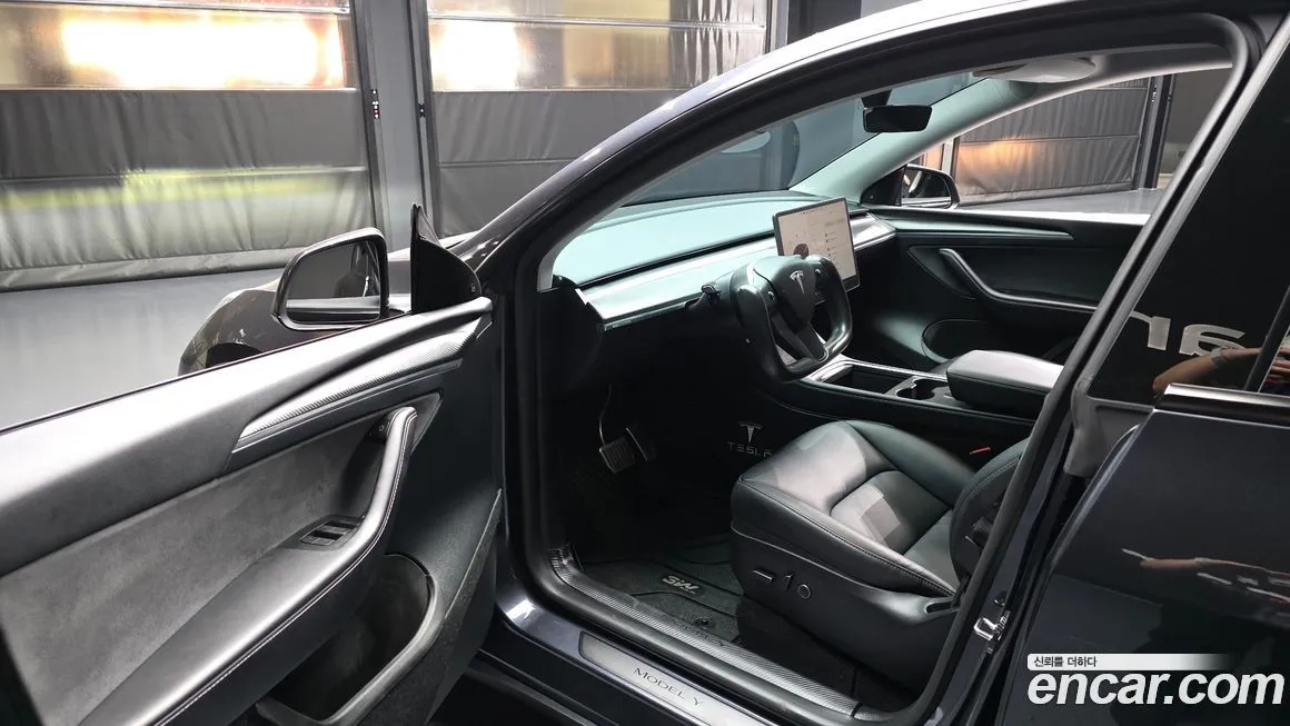 Tesla Model Y 2024 из KR, фото 10