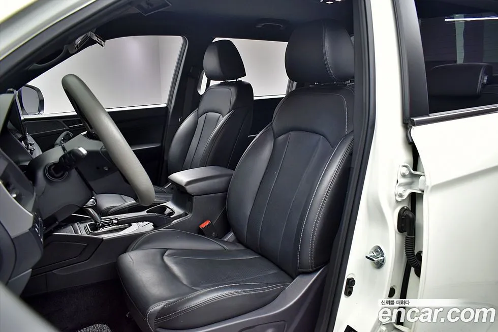 KG Mobility (Ssangyong) Rexton — фото 9
