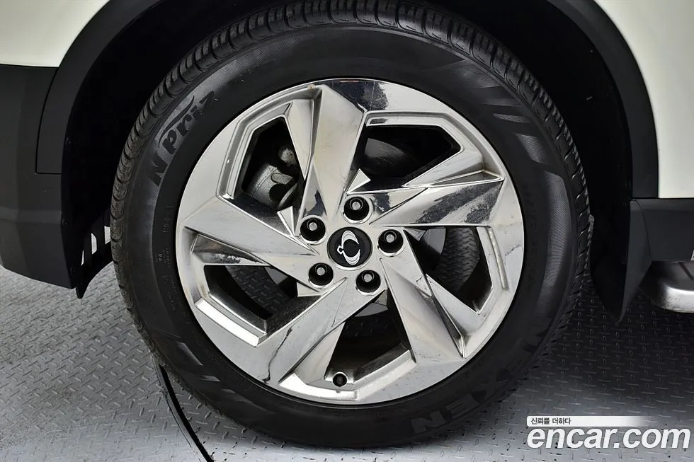 KG Mobility (Ssangyong) Rexton — фото 4