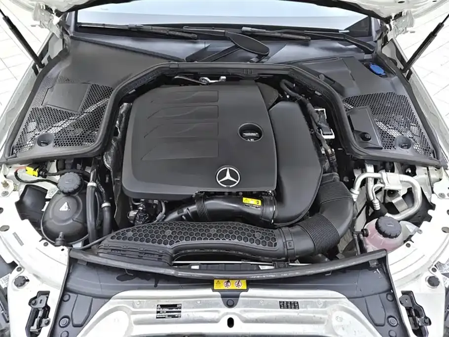 Mercedes-Benz C-Class — фото 10