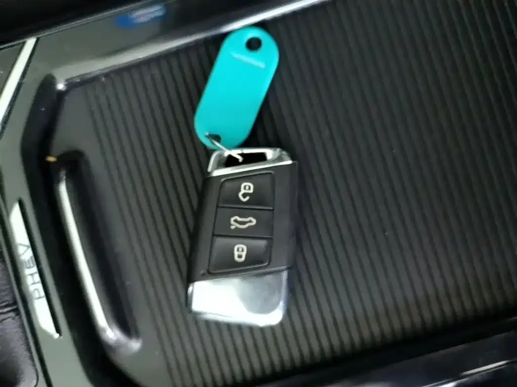 Volkswagen 帕萨特插电混动 — фото 3
