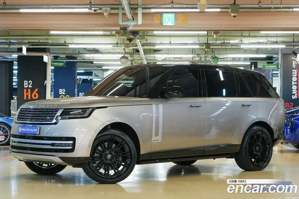 Land Rover Range Rover — фото 1