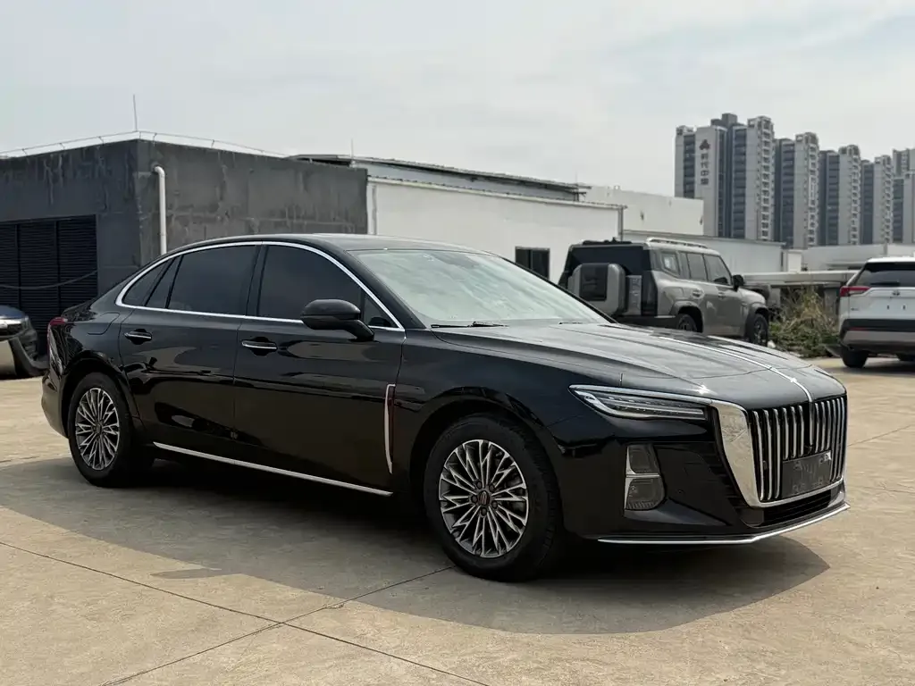 Hongqi H5 — фото 3