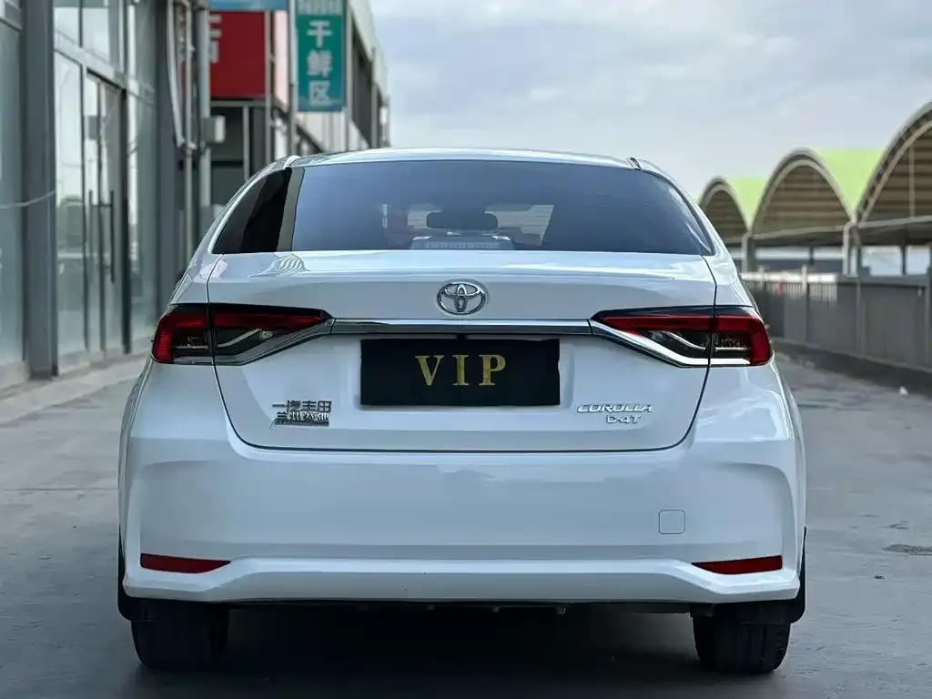 Toyota Corolla 2023 из CN, фото 2