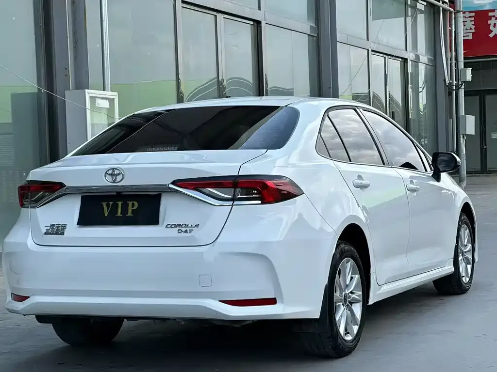 Toyota Corolla 2023 из CN, фото 4