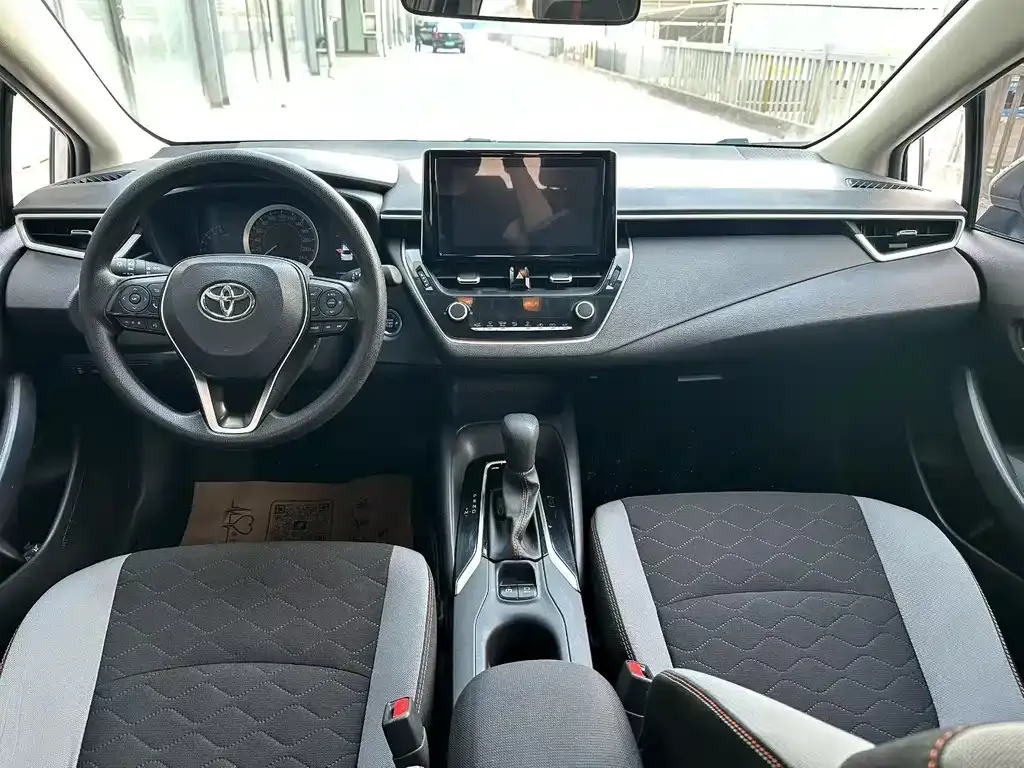 Toyota Corolla 2023 из CN, фото 8