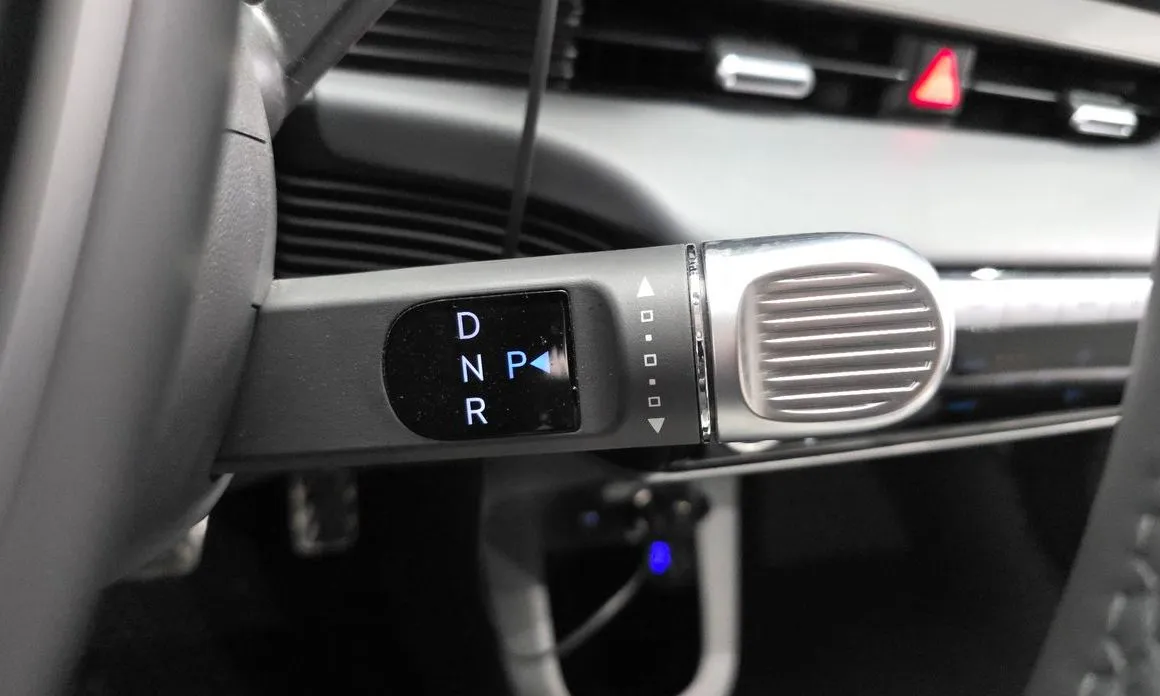 Hyundai Ioniq5 — фото 2