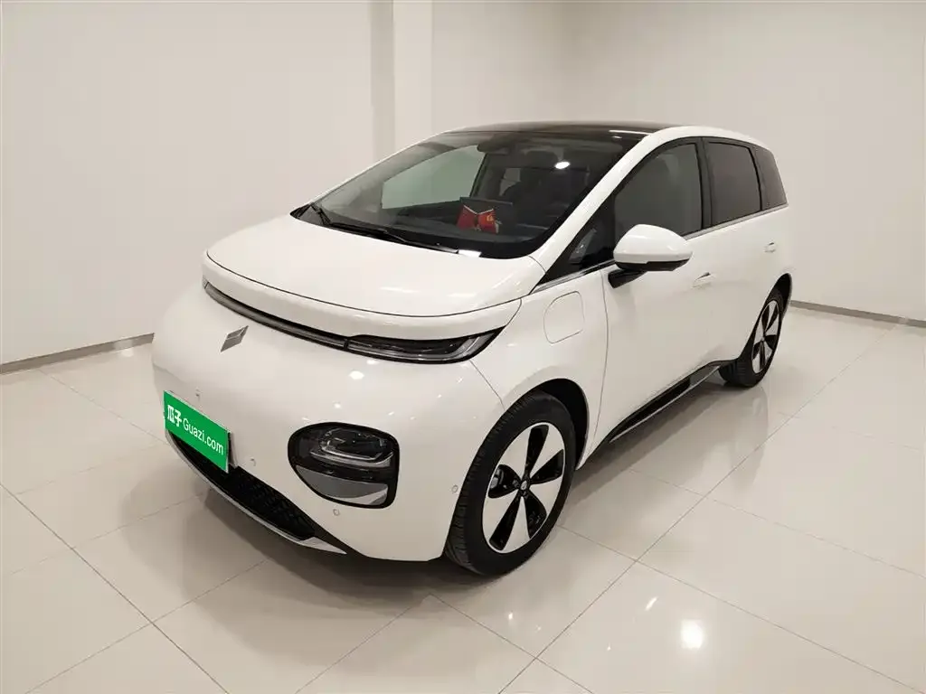 Baojun Yunduo — фото 1