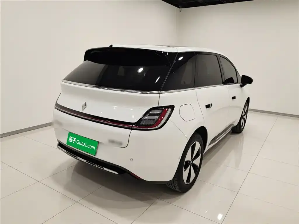 Baojun Yunduo — фото 6