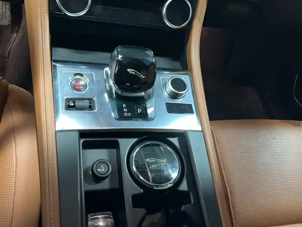 Jaguar F-PACE 2022 из CN, фото 9