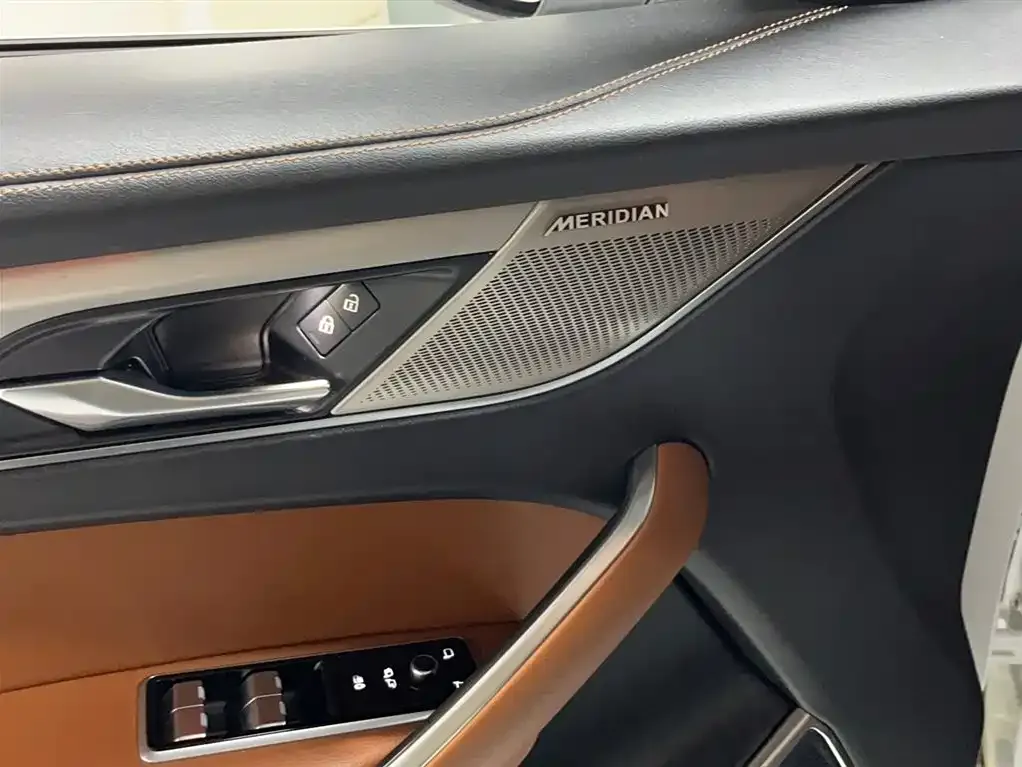 Jaguar F-PACE 2022 из CN, фото 10
