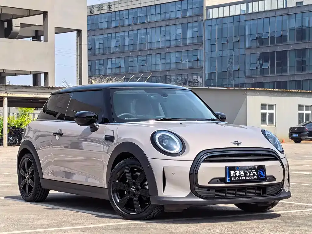 MINI Cooper (3-door) — фото 10
