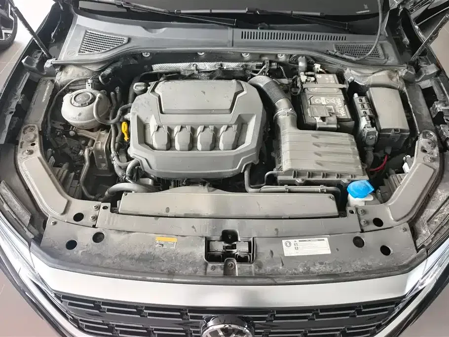 Volkswagen Passat — фото 7