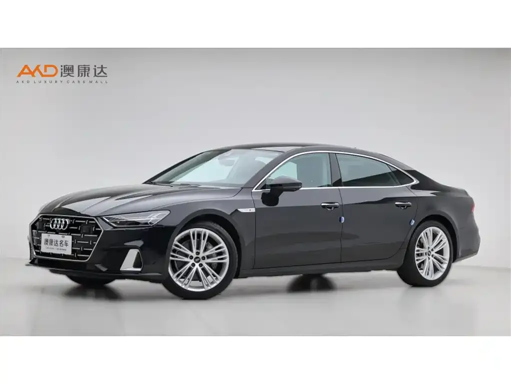 Audi A7L — фото 1