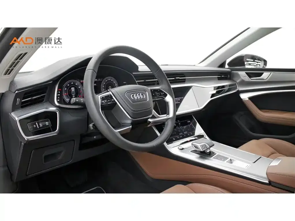 Audi A7L — фото 8