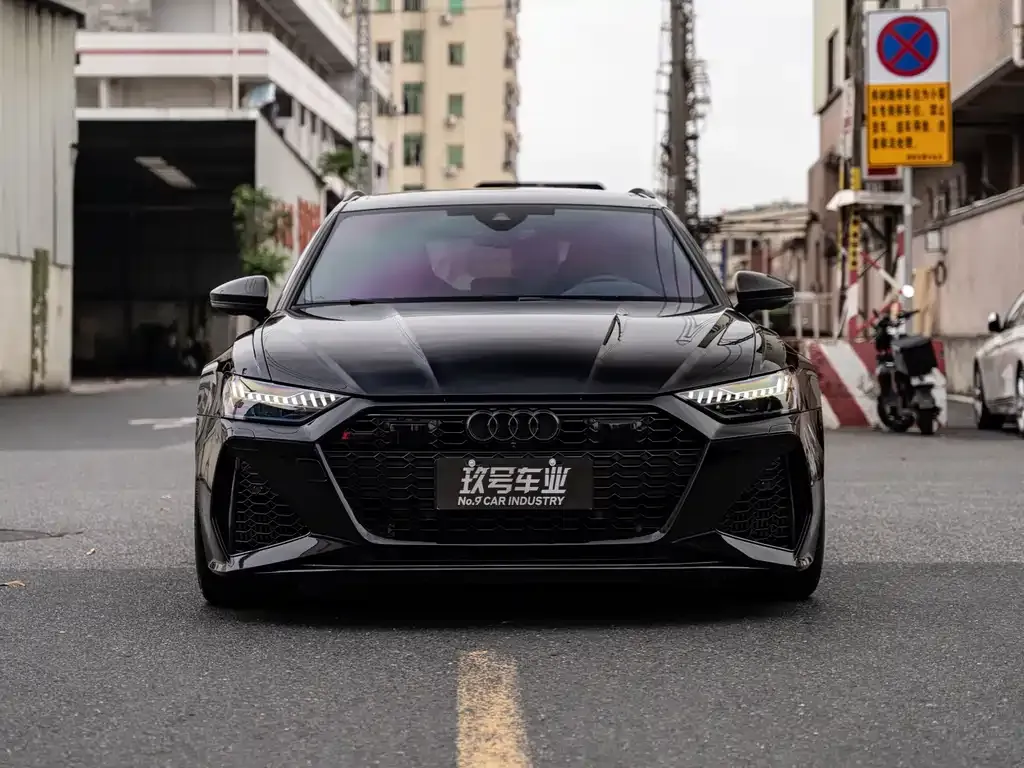 Audi RS 6 2022 из CN, фото 4