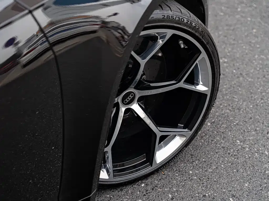 Audi RS 6 2022 из CN, фото 2