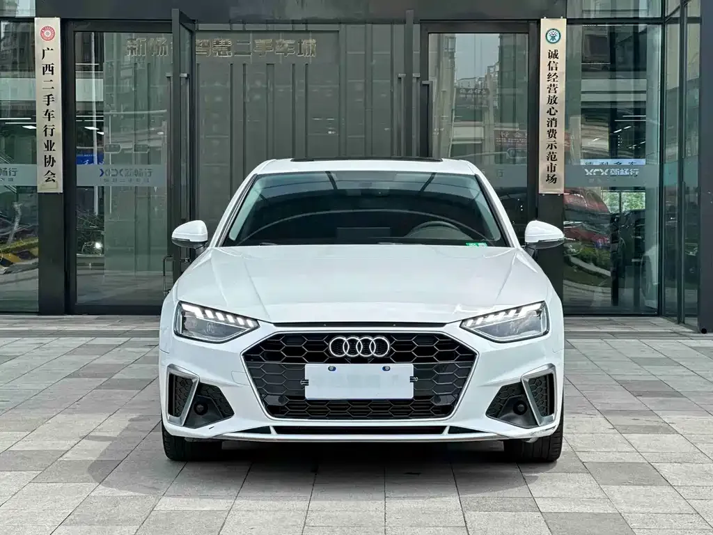 Audi A4L — фото 6