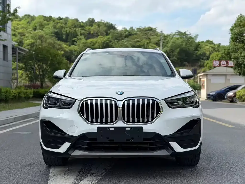 BMW X1 — фото 3