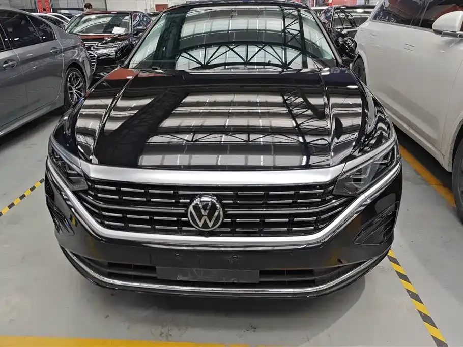 Volkswagen Passat — фото 5