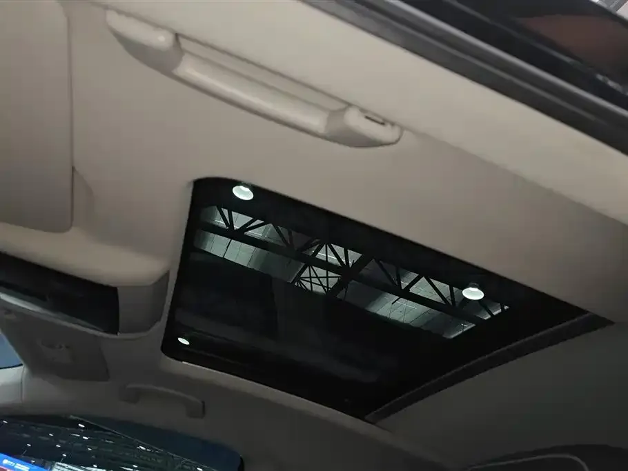 Volkswagen Passat — фото 10