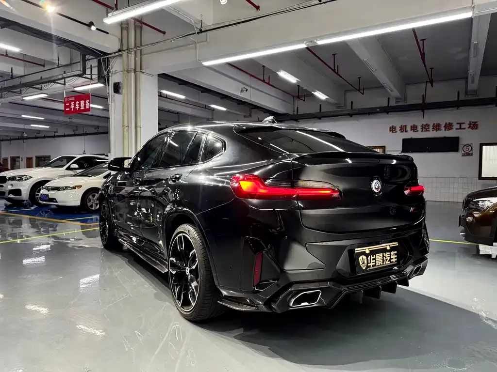 BMW X4 M40i 2023 из CN, фото 3