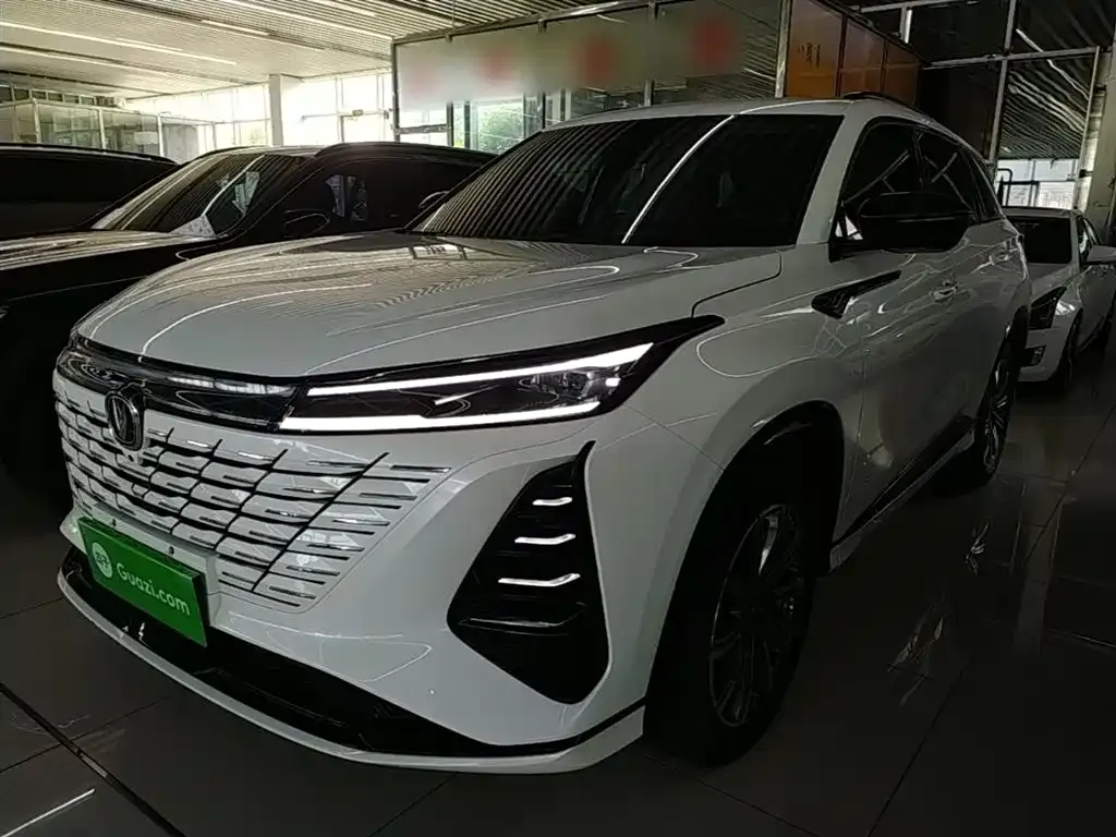 Changan CS75PLUS — фото 10