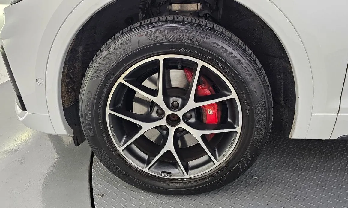 Audi SQ5 2021 из KR, фото 7