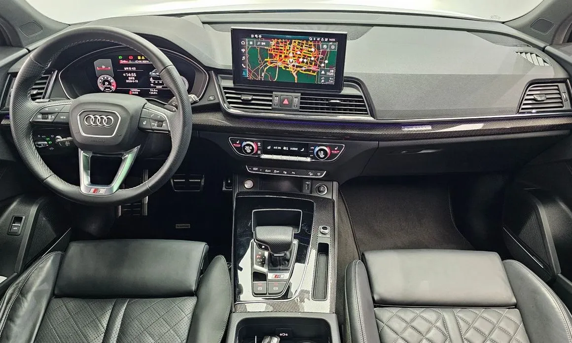 Audi SQ5 2021 из KR, фото 5