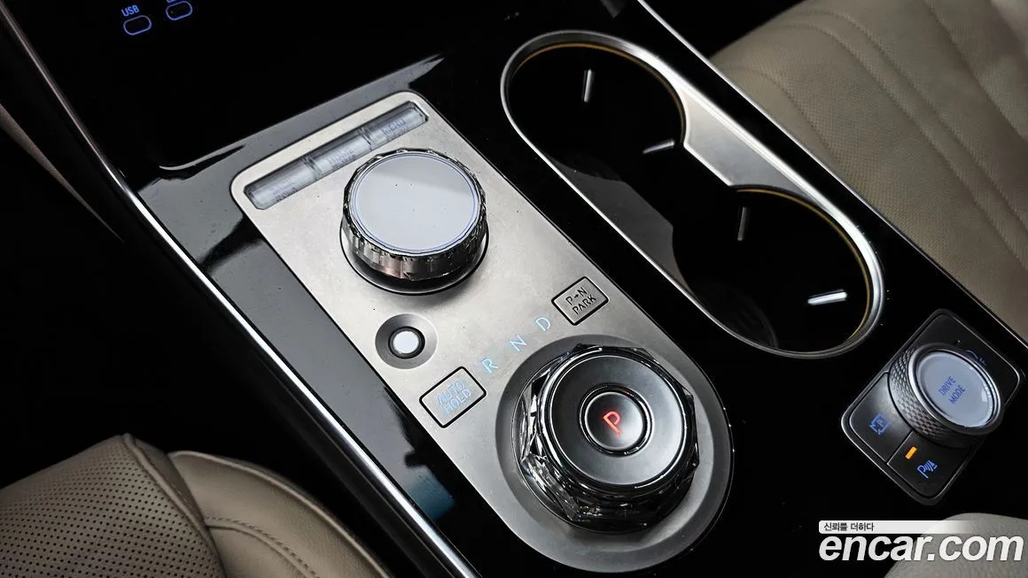 Genesis GV80 — фото 10