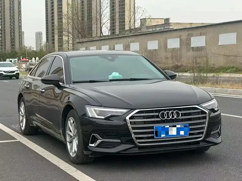 Audi A6L — фото 6