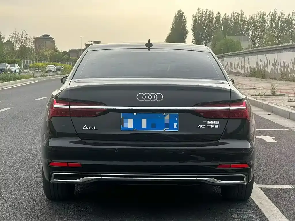 Audi A6L — фото 7