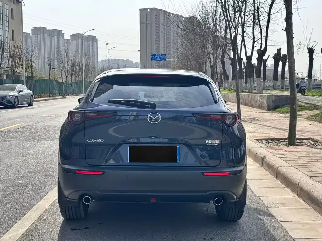 Mazda CX-30 — фото 7