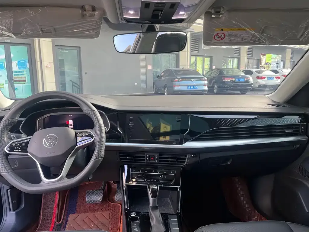 Volkswagen Passat — фото 4