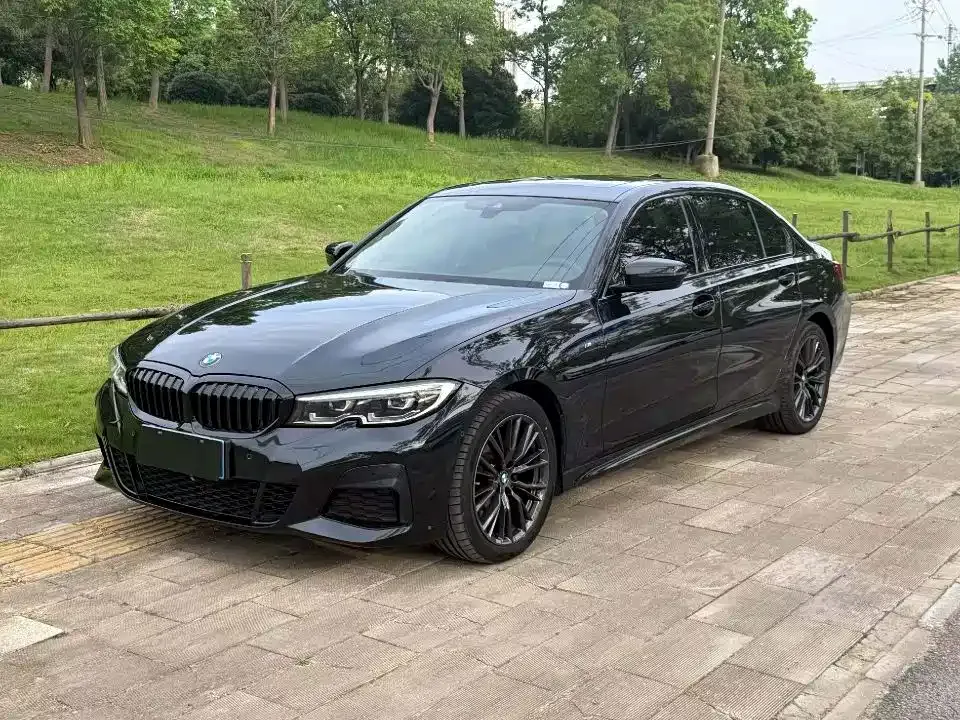 BMW 3 Series — фото 1