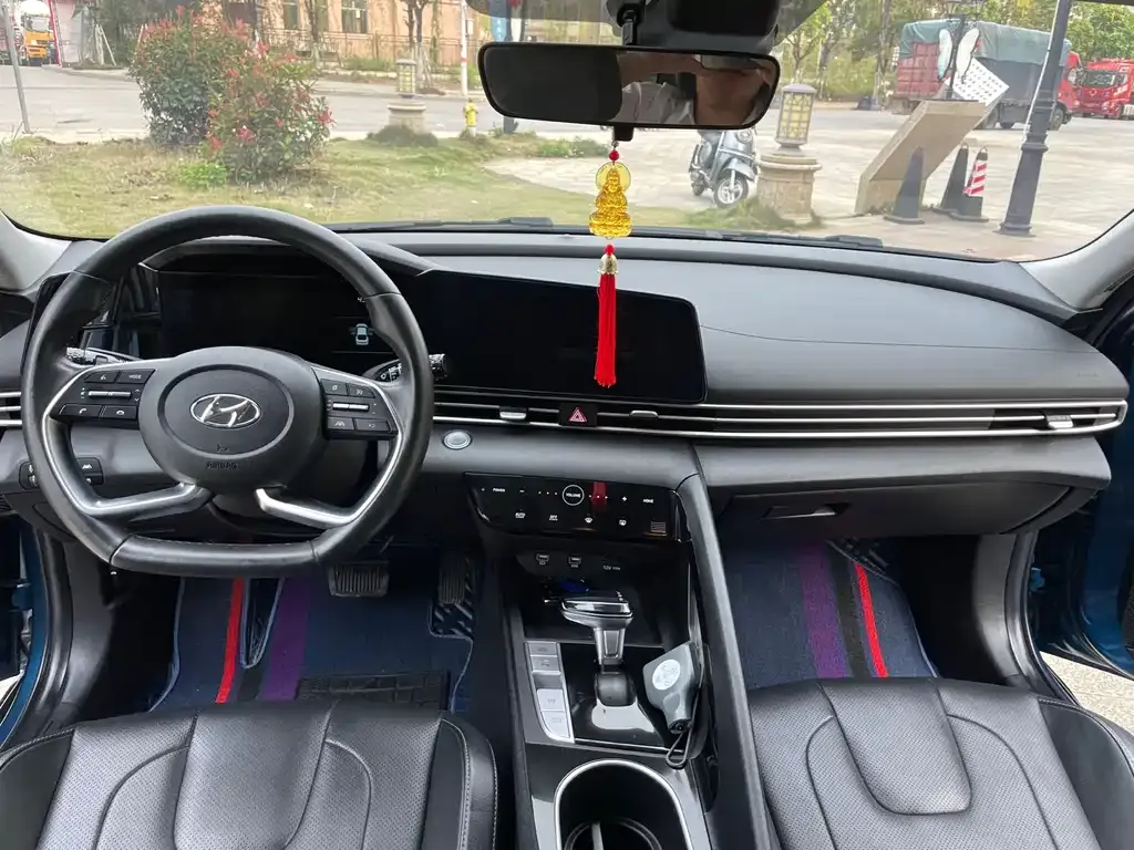 Hyundai Elantra 2021 из CN, фото 2