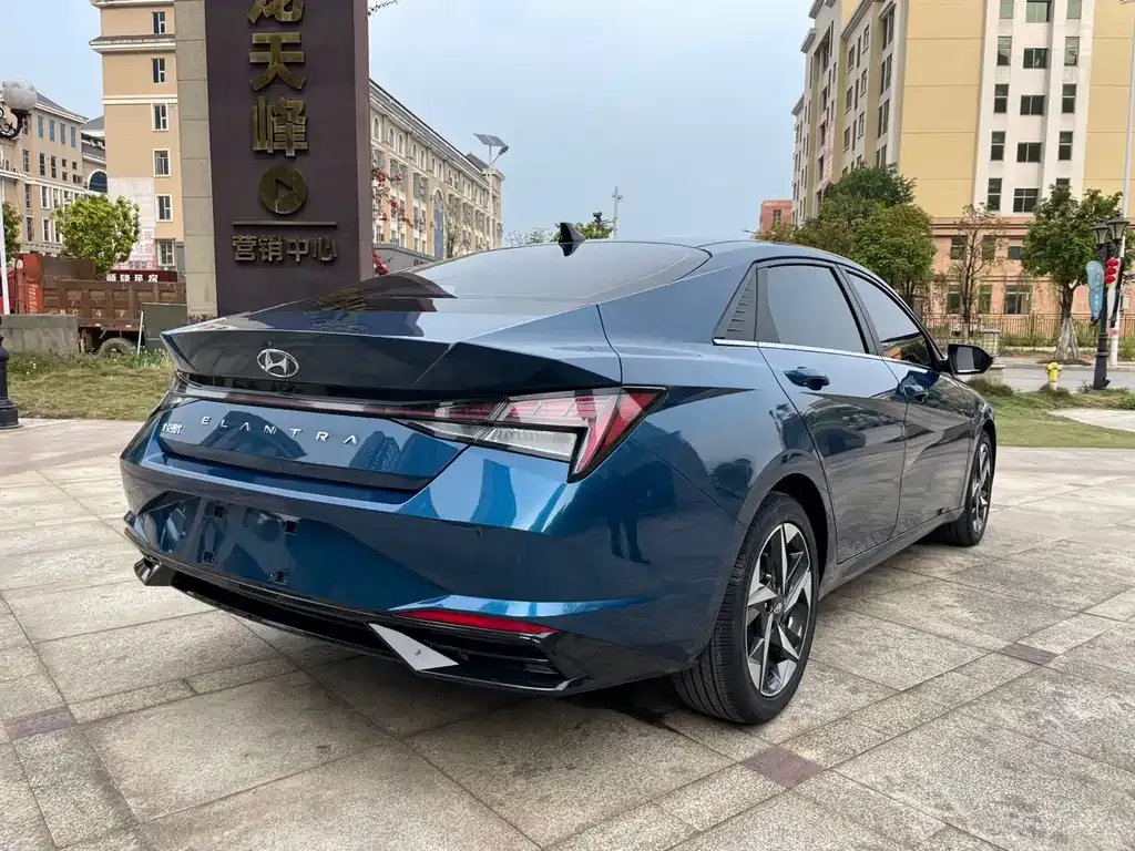 Hyundai Elantra 2021 из CN, фото 4