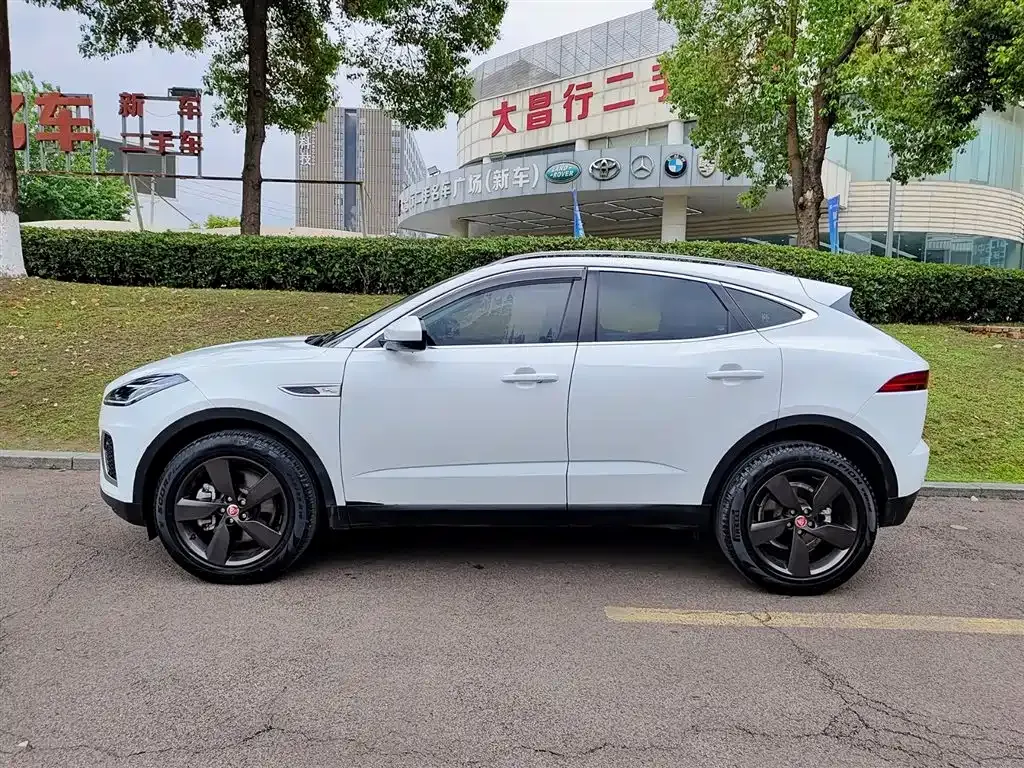 Jaguar E-PACE 2025 из CN, фото 7