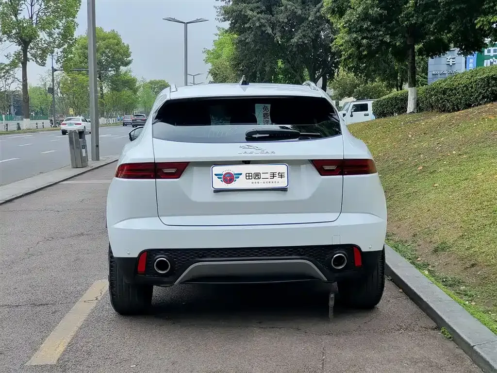 Jaguar E-PACE 2025 из CN, фото 9