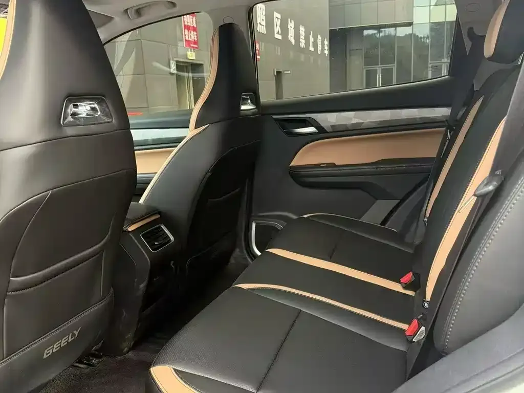 Geely Haoyue PRO 2024 из CN, фото 5