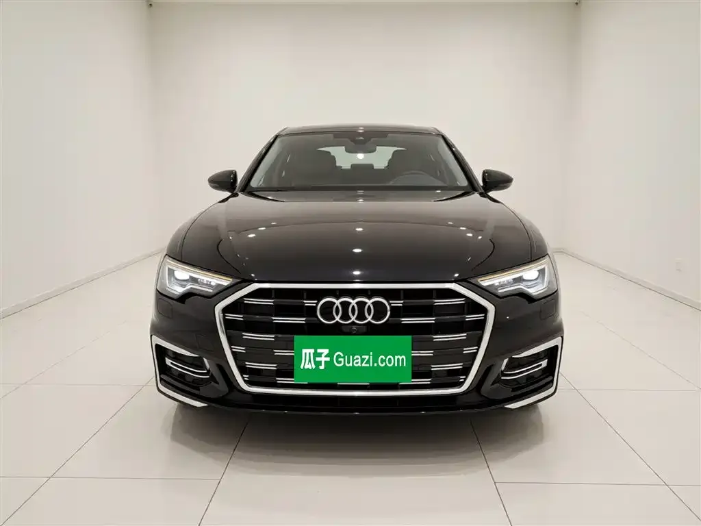 Audi A6L 2024 из CN, фото 8