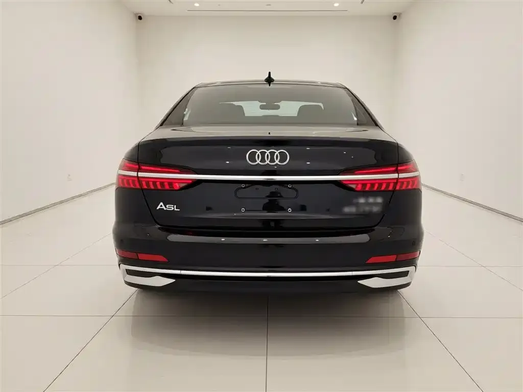 Audi A6L 2024 из CN, фото 5